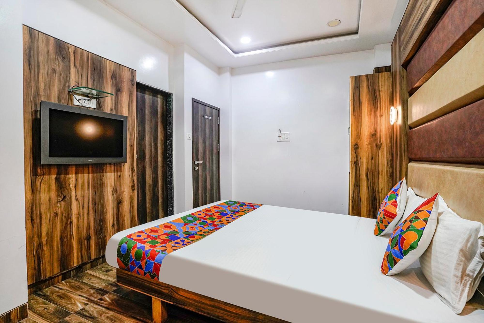 Fabhotel Sai Plaza Executive - Chatrapati Sambhaji ออรังกาบัด ภายนอก รูปภาพ